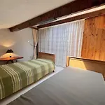Appartement 2 Pieces Avec Mezzanine, Terrasse Et Parking, A 500M De La Plage - Frejus - Fr-1-226A-42