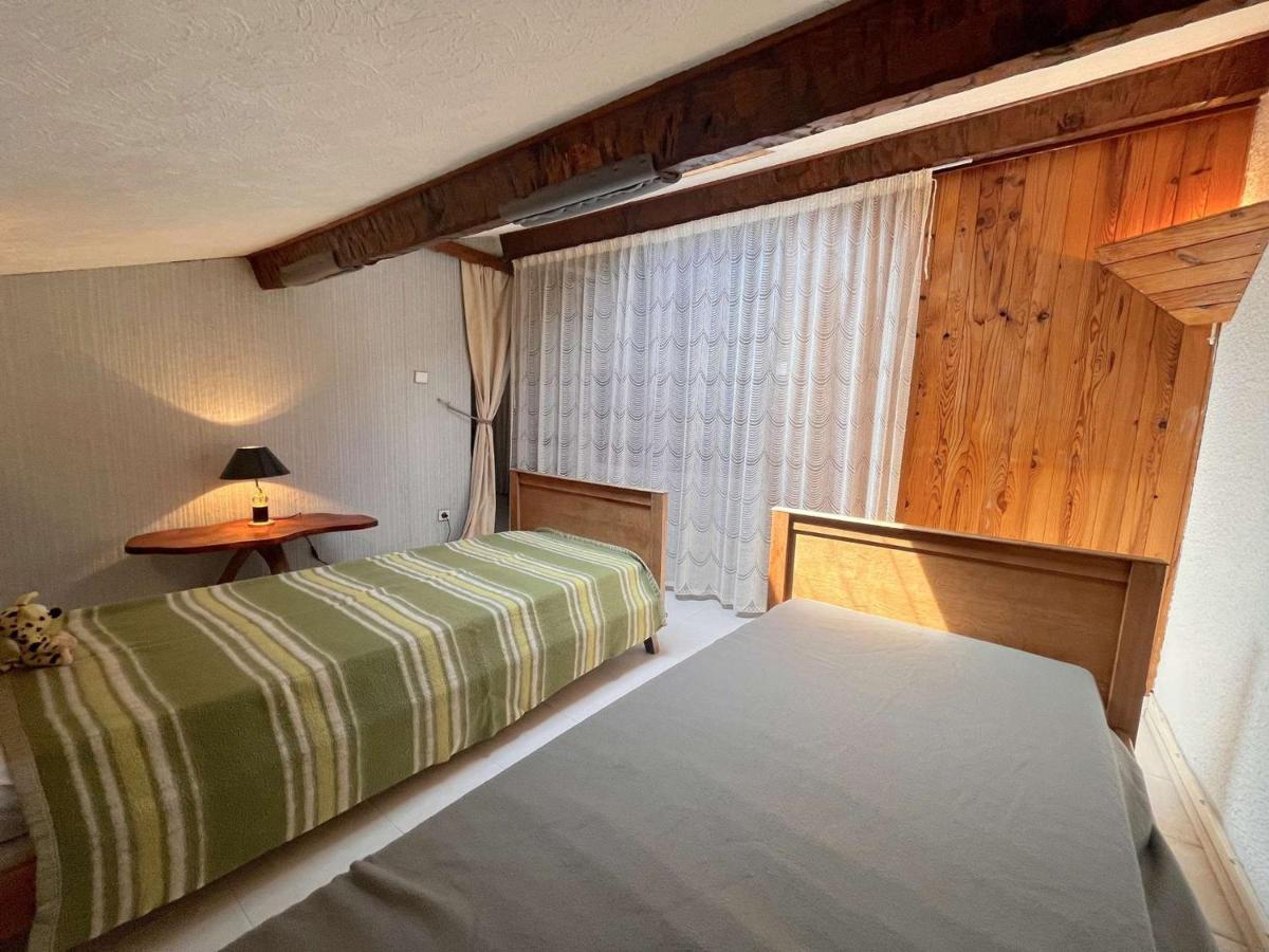 2 Pieces Avec Mezzanine, Terrasse Et Parking, A 500m De La Plage - - Fr-1-226a-42 Apartment